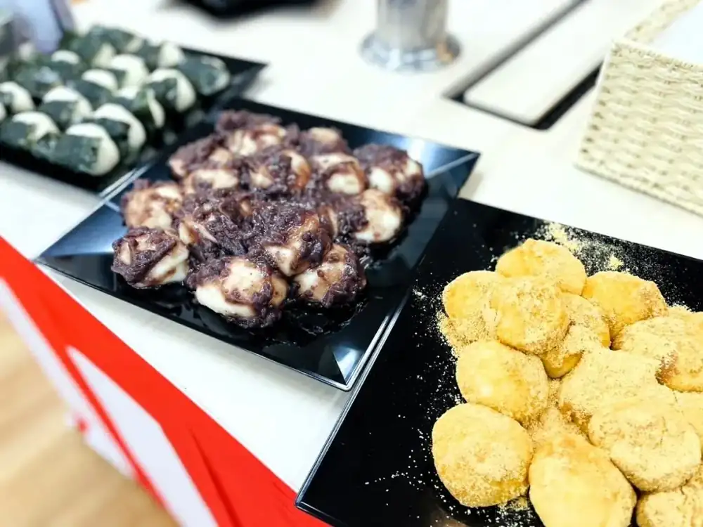 つきたての美味しさを、国産素材で。