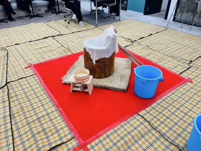 企業のオフィス内